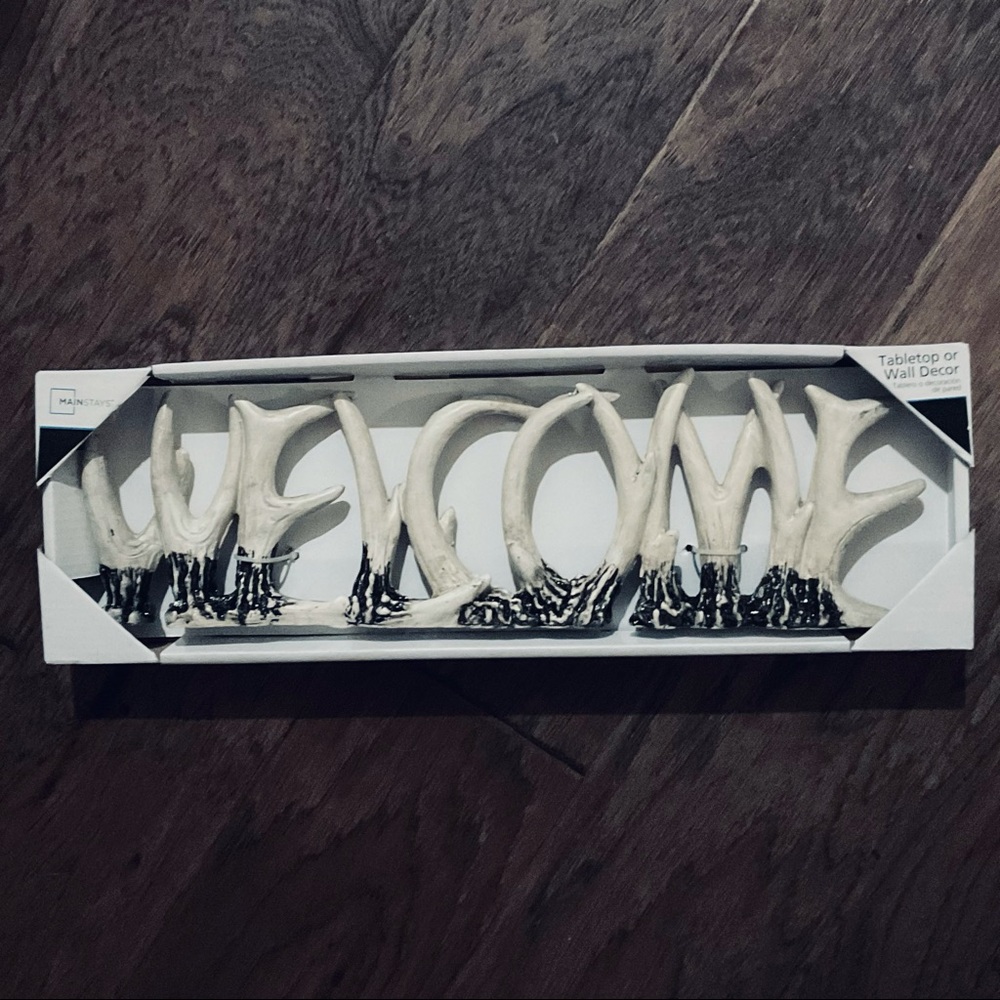 NEW Rustic Farmhouse Cabin Decor | Deer Antler Welcome